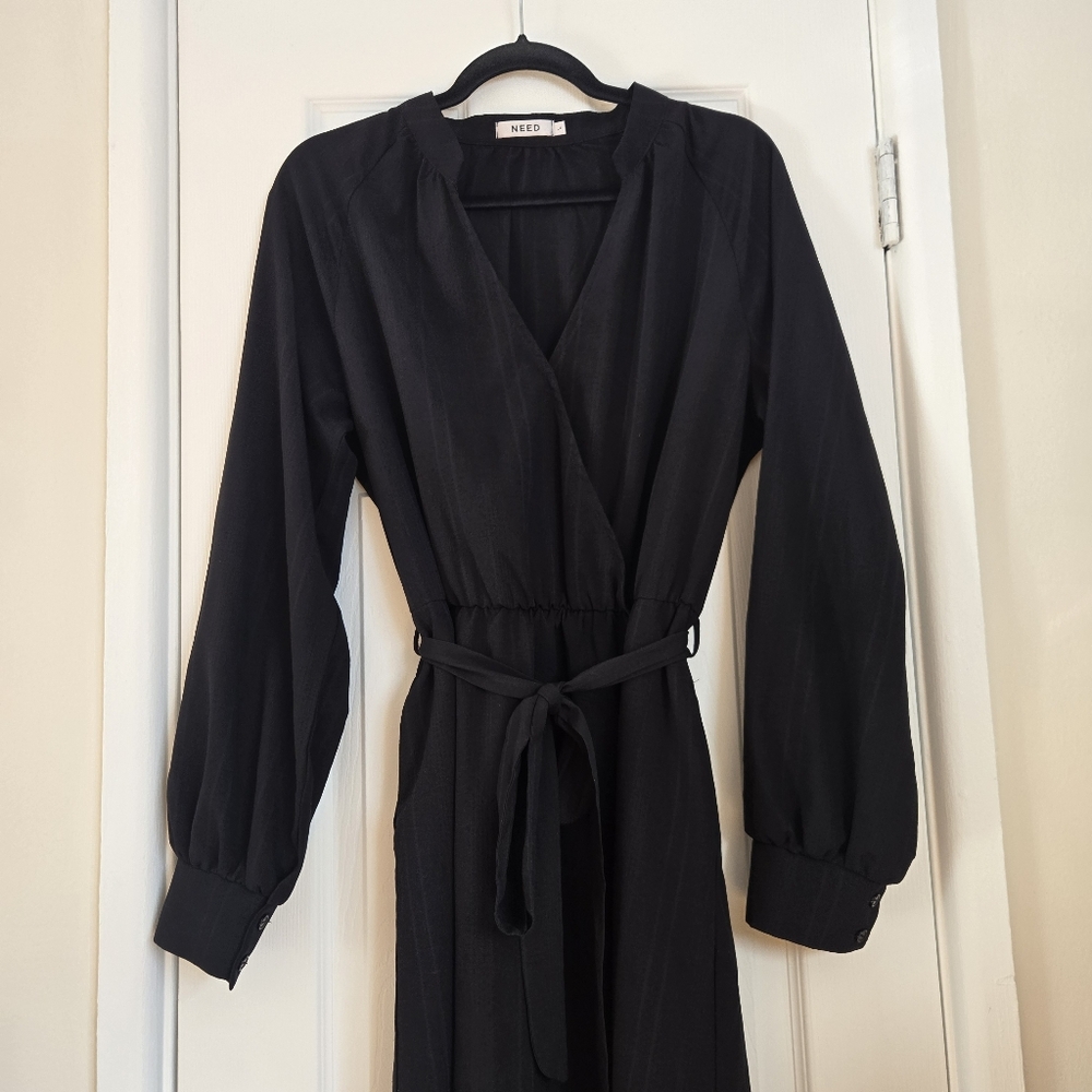 🖤 NEED Black Faux Wrap Maxi Dress Cinched Waist Pockets Size Large - Picture 5 of 17